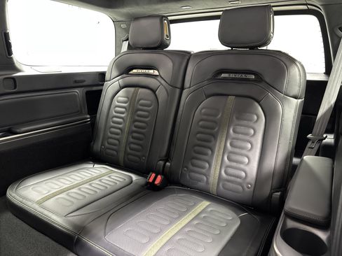 Used 2025 Rivian R1S Adventure AWD/4WD image 25