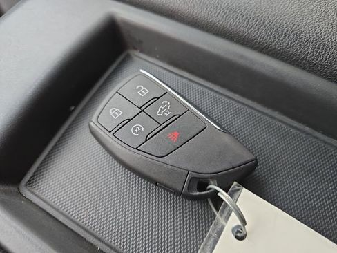 Used 2022 GMC Sierra 1500 Elevation image 28