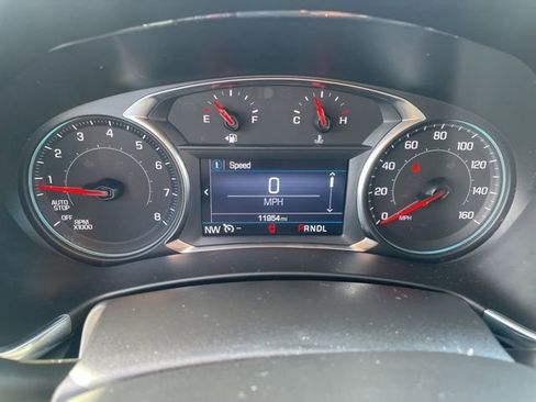 Used 2023 Chevrolet Equinox LT image 18