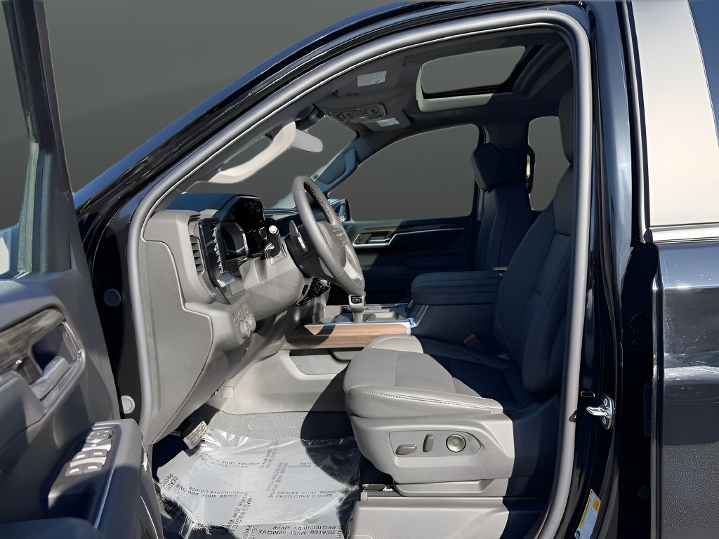 Used 2026 Chevrolet Silverado 1500 RST w/ RST All Star Premium Package AWD/4WD image 10