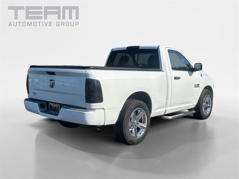 Used 2015 RAM 1500 Express image 7