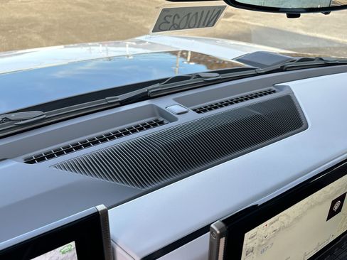 New 2025 GMC Hummer EV 3X image 83