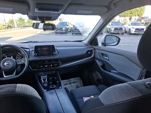 Used 2023 Nissan Rogue SV AWD/4WD image 29