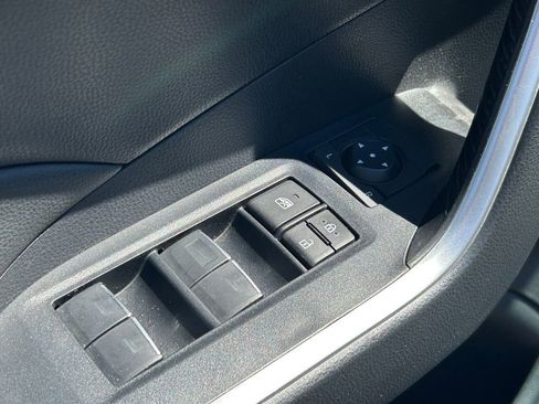 Used 2023 Toyota RAV4 SE image 24