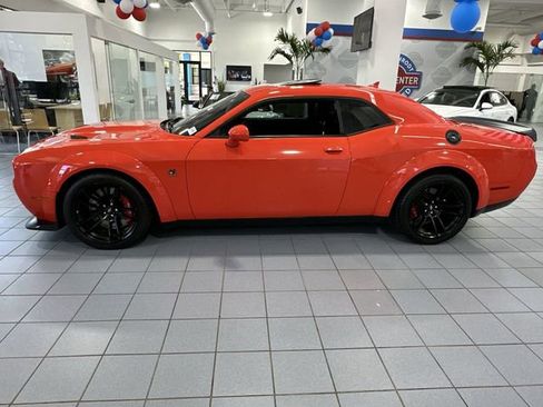 Used 2021 Dodge Challenger R/T Scat Pack RWD image 31