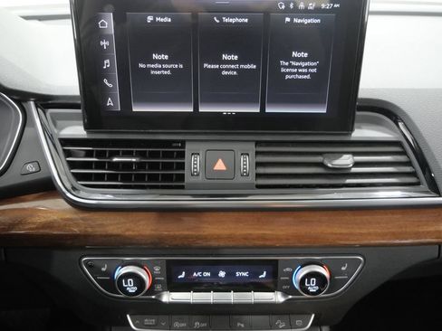 Used 2023 Audi Q5 2.0T Premium Plus AWD/4WD image 20