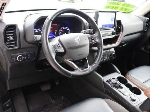Used 2022 Ford Bronco Sport Outer Banks AWD/4WD image 13