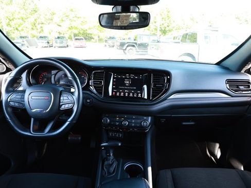 Used 2024 Dodge Durango GT RWD image 31
