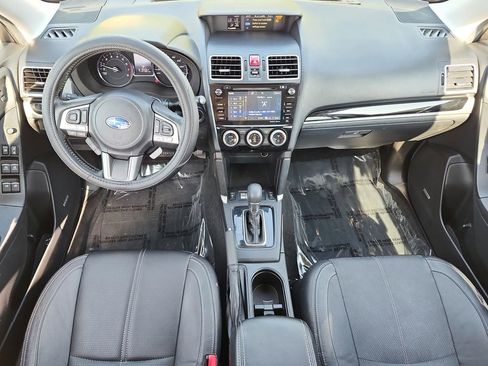 Used 2017 Subaru Forester 2.5i Touring AWD/4WD image 16