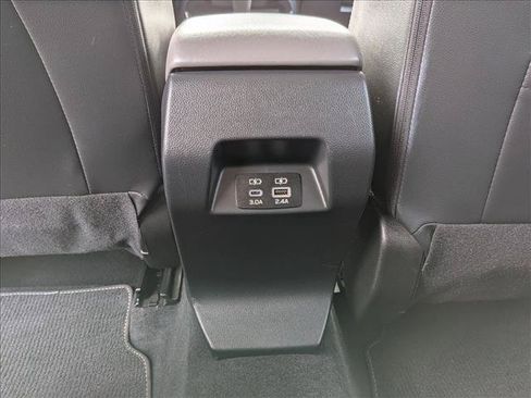 Used 2024 Subaru Crosstrek 2.0i Premium AWD/4WD image 17