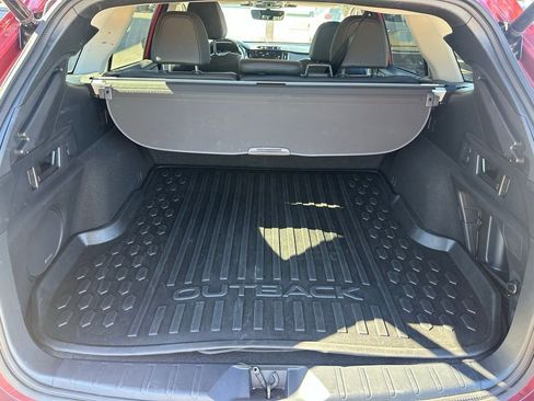 Used 2024 Subaru Outback Limited image 7
