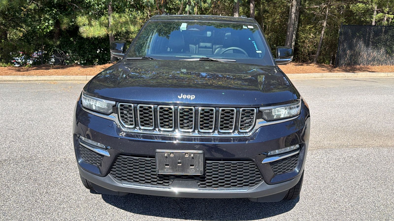 Used 2024 Jeep Grand Cherokee Limited 4xe AWD/4WD image 3