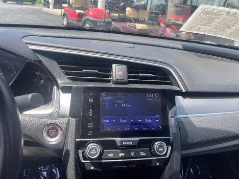 Used 2018 Honda Civic EX-T image 24