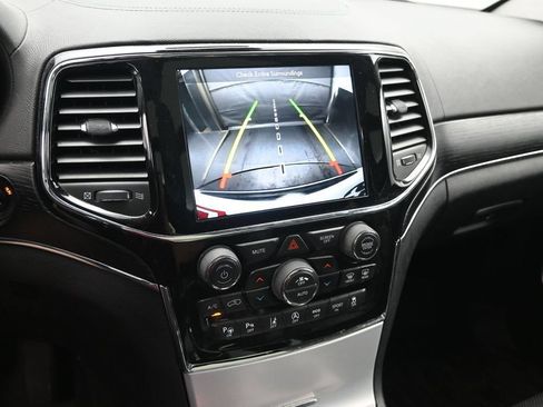 Used 2019 Jeep Grand Cherokee Summit AWD/4WD image 14