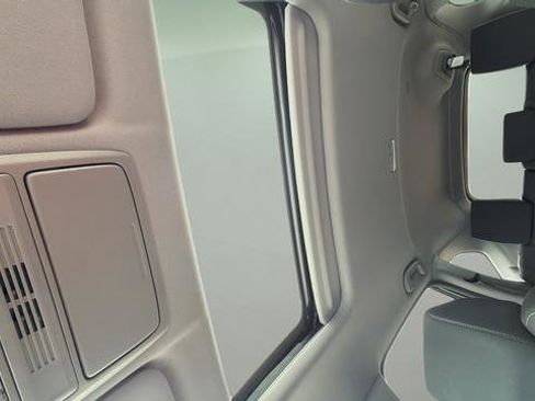 Used 2021 Honda CR-V EX image 23