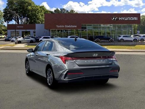 New 2026 Hyundai Elantra Sport FWD image 5
