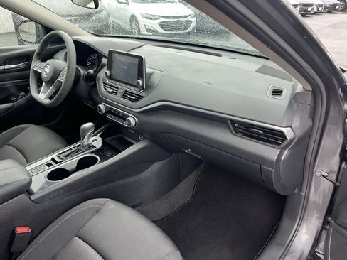 Used 2021 Nissan Altima 2.5 SV image 15