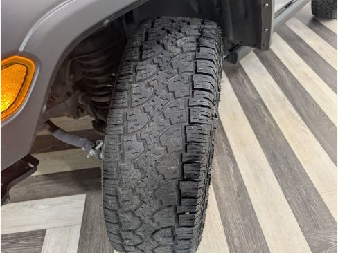 Used 2022 Jeep Wrangler Sport AWD/4WD image 19