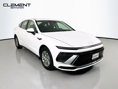 New 2026 Hyundai Sonata SE image 3