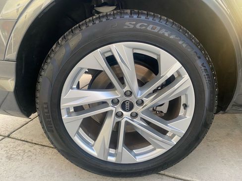 Used 2021 Audi Q7 2.0T Premium Plus w/ Executive Package image 42