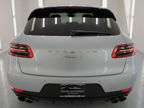 Used 2017 Porsche Macan S image 8