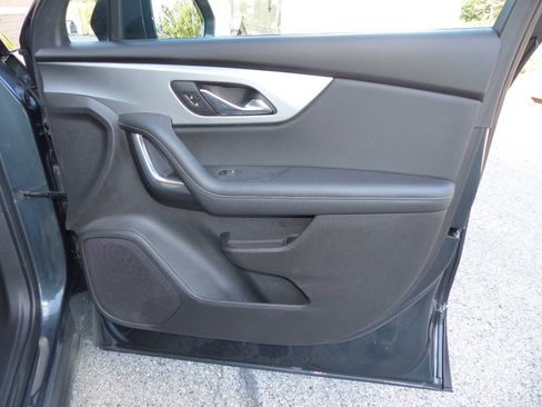 Used 2019 Chevrolet Blazer LT AWD/4WD image 39