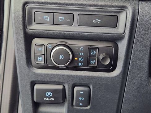 Used 2023 Ford F150 Platinum w/ Equipment Group 701A High AWD/4WD image 27