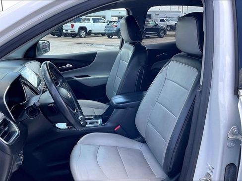 Used 2020 Chevrolet Equinox Premier FWD image 18