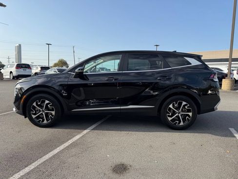 Certified 2025 Kia Sportage EX FWD image 4