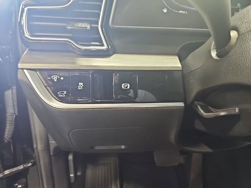Certified 2024 Kia Sportage X-Line w/ X-Line Premium Package AWD/4WD image 27
