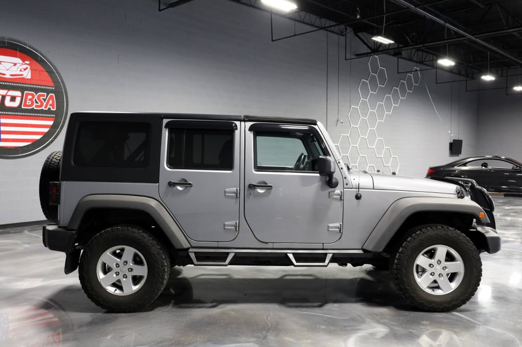 Used 2014 Jeep Wrangler Unlimited Sport w/ Quick Order Package 24S AWD/4WD image 8