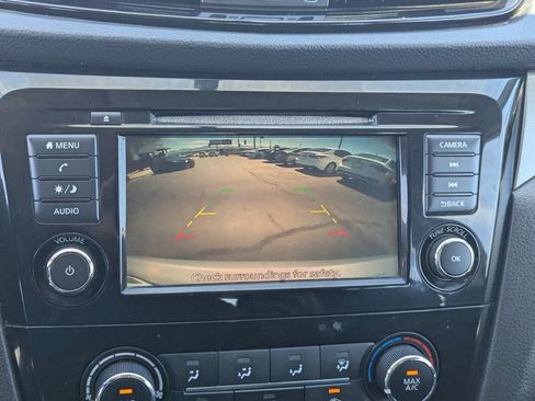 Used 2019 Nissan Rogue Sport S AWD/4WD image 14