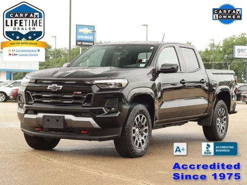 Used 2024 Chevrolet Colorado Z71 w/ Advanced Trailering Package AWD/4WD image 3