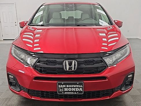 New 2026 Honda Odyssey Touring image 3