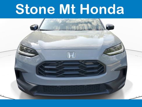 Used 2024 Honda HR-V Sport image 2