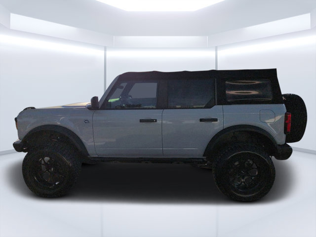Used 2021 Ford Bronco Black Diamond w/ Sasquatch Package AWD/4WD image 6