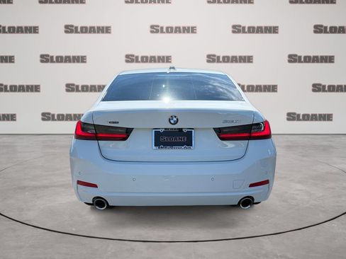 Certified 2026 BMW 330i xDrive Sedan w/ Premium Package AWD/4WD image 4