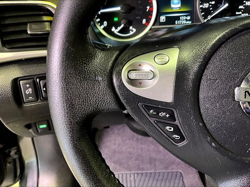 Used 2018 Nissan Sentra SV image 11