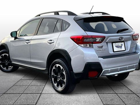 Used 2023 Subaru Crosstrek 2.0i image 2