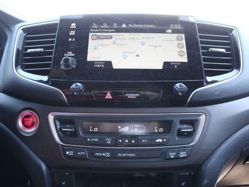 Certified 2022 Honda Passport TrailSport image 8