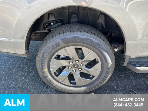 Used 2025 Ford F150 Lightning Flash image 21