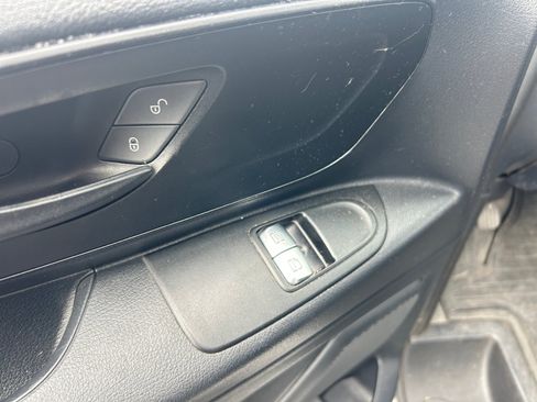 Used 2021 Mercedes-Benz Metris image 13