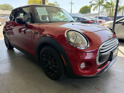 Used 2014 MINI Cooper 2-Door Hardtop FWD image 8
