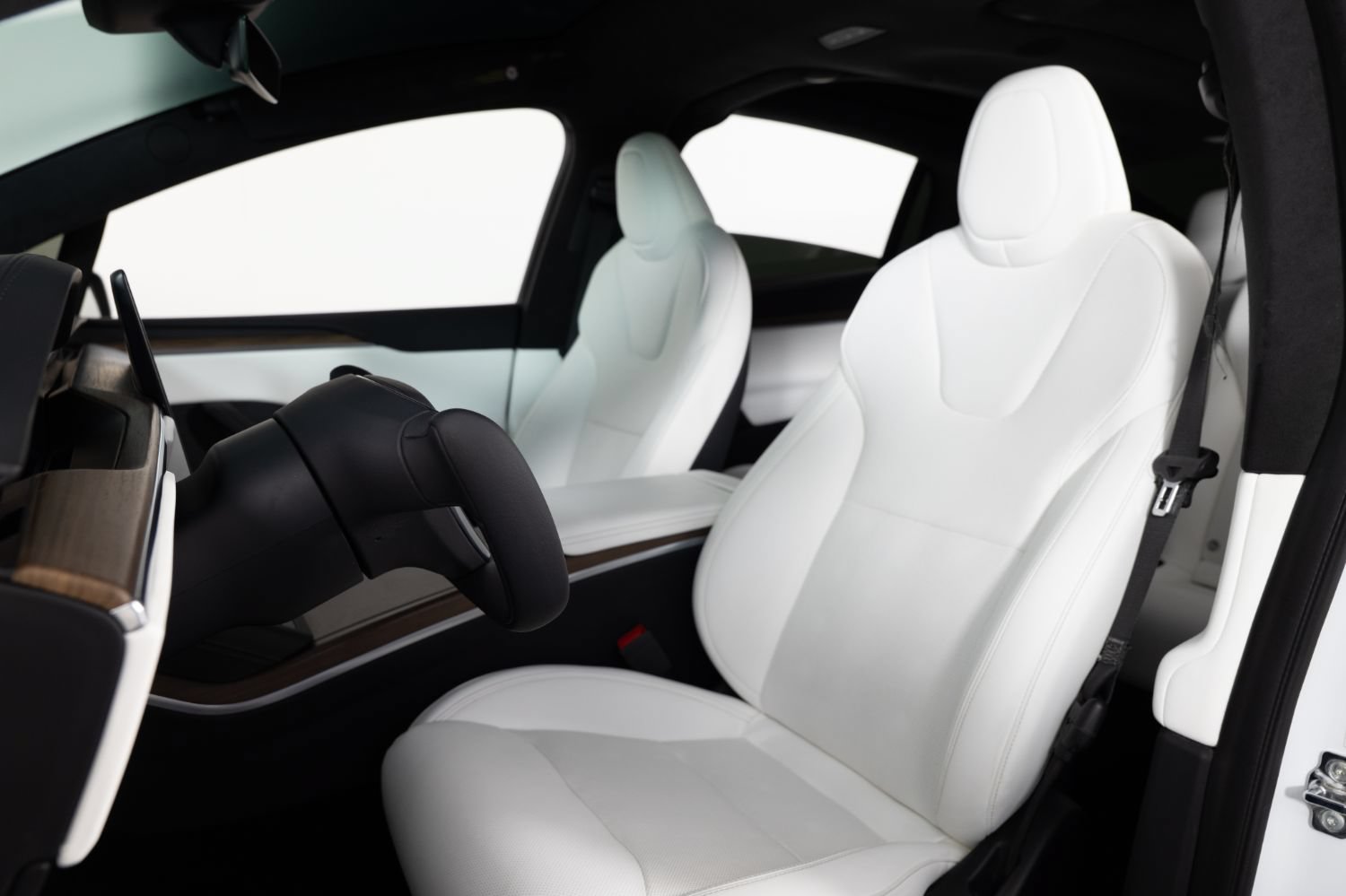 Used 2023 Tesla Model X AWD/4WD image 14