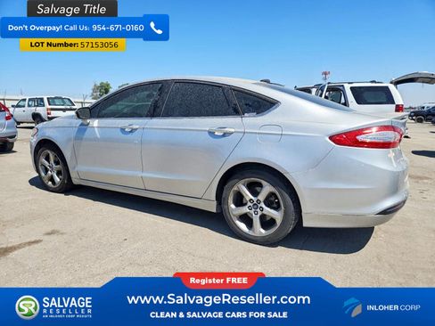 Used 2016 Ford Fusion SE w/ Equipment Group 201A FWD image 3