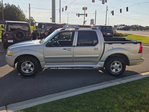 Used 2004 Ford Explorer Sport Trac XLS RWD image 4