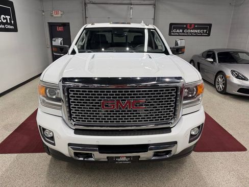 Used 2016 GMC Sierra 3500 Denali w/ Duramax Plus Package AWD/4WD image 6