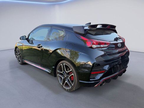 Used 2020 Hyundai Veloster N w/ Performance Package FWD image 3