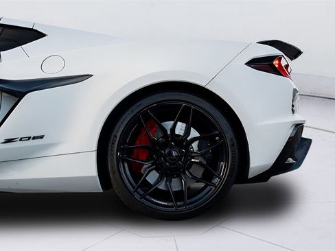 Used 2024 Chevrolet Corvette Z06 w/ Stealth Interior Trim Package image 26