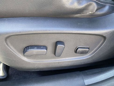Used 2016 Nissan Rogue SL w/ SL Premium Package FWD image 15